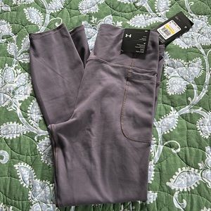 NWT Under Armour Leggings Size Medium